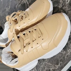 Tan gym shoes Justfab